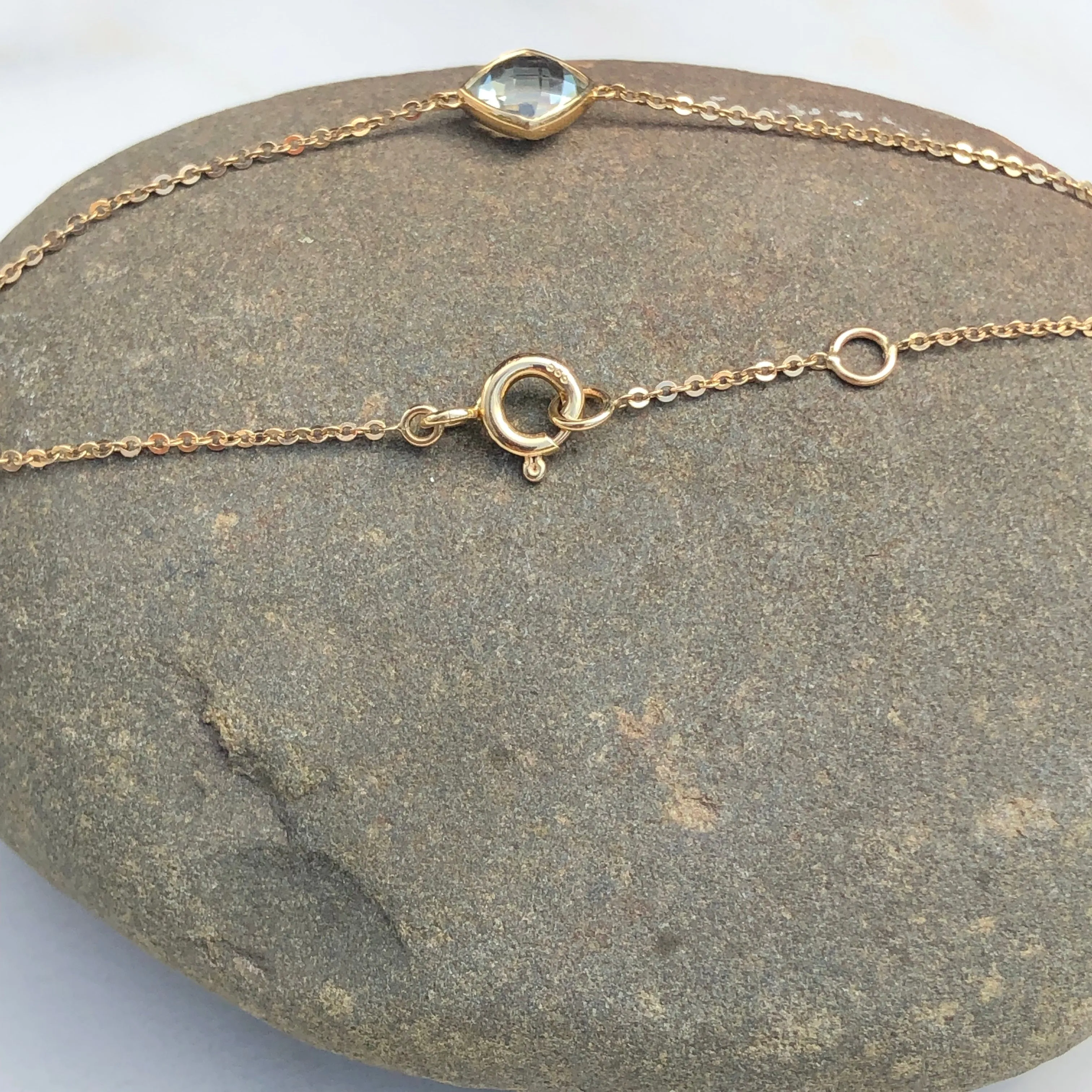 14KT Yellow Gold Lemon Quartz   Green Amethyst Bezel Set Chain Bracelet