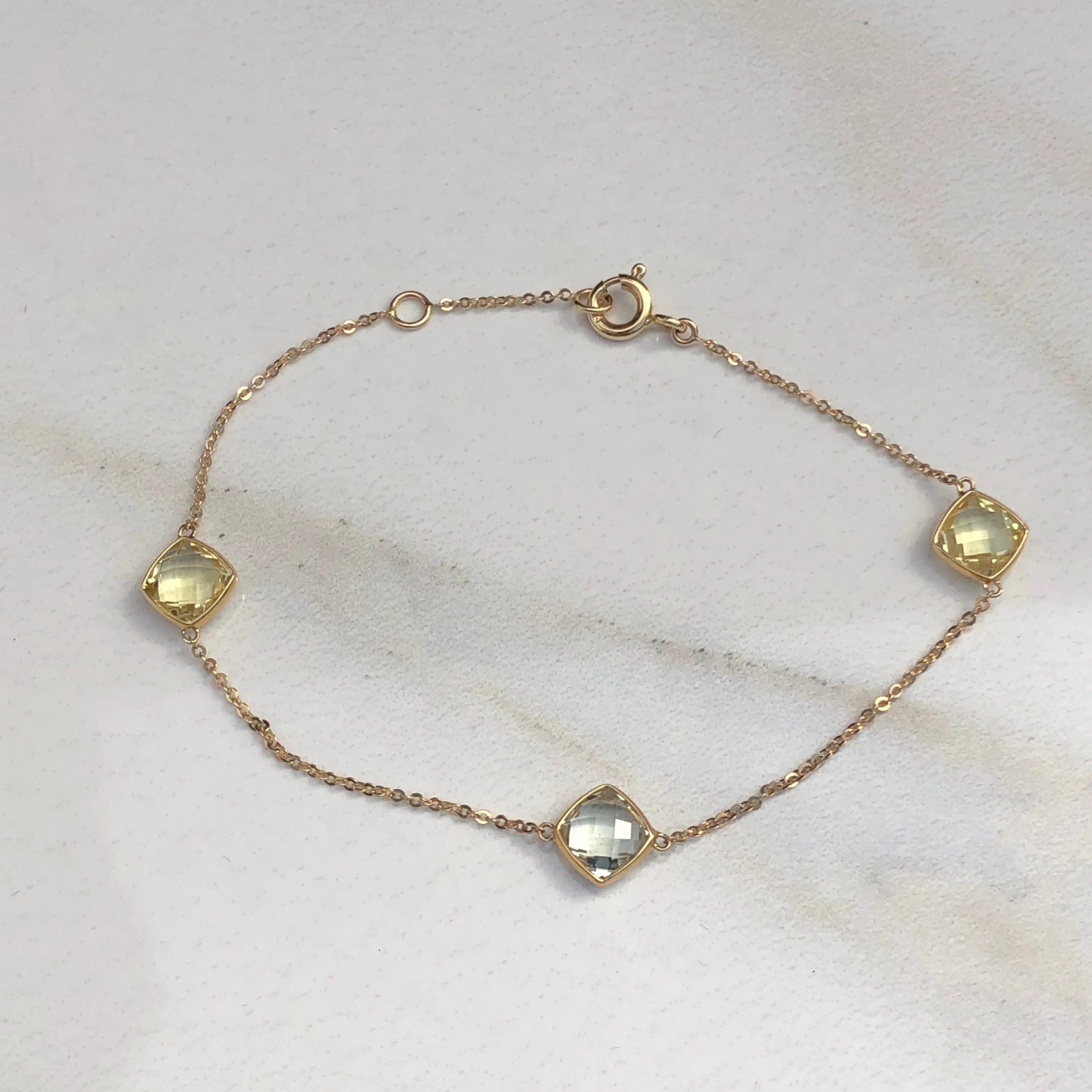 14KT Yellow Gold Lemon Quartz   Green Amethyst Bezel Set Chain Bracelet