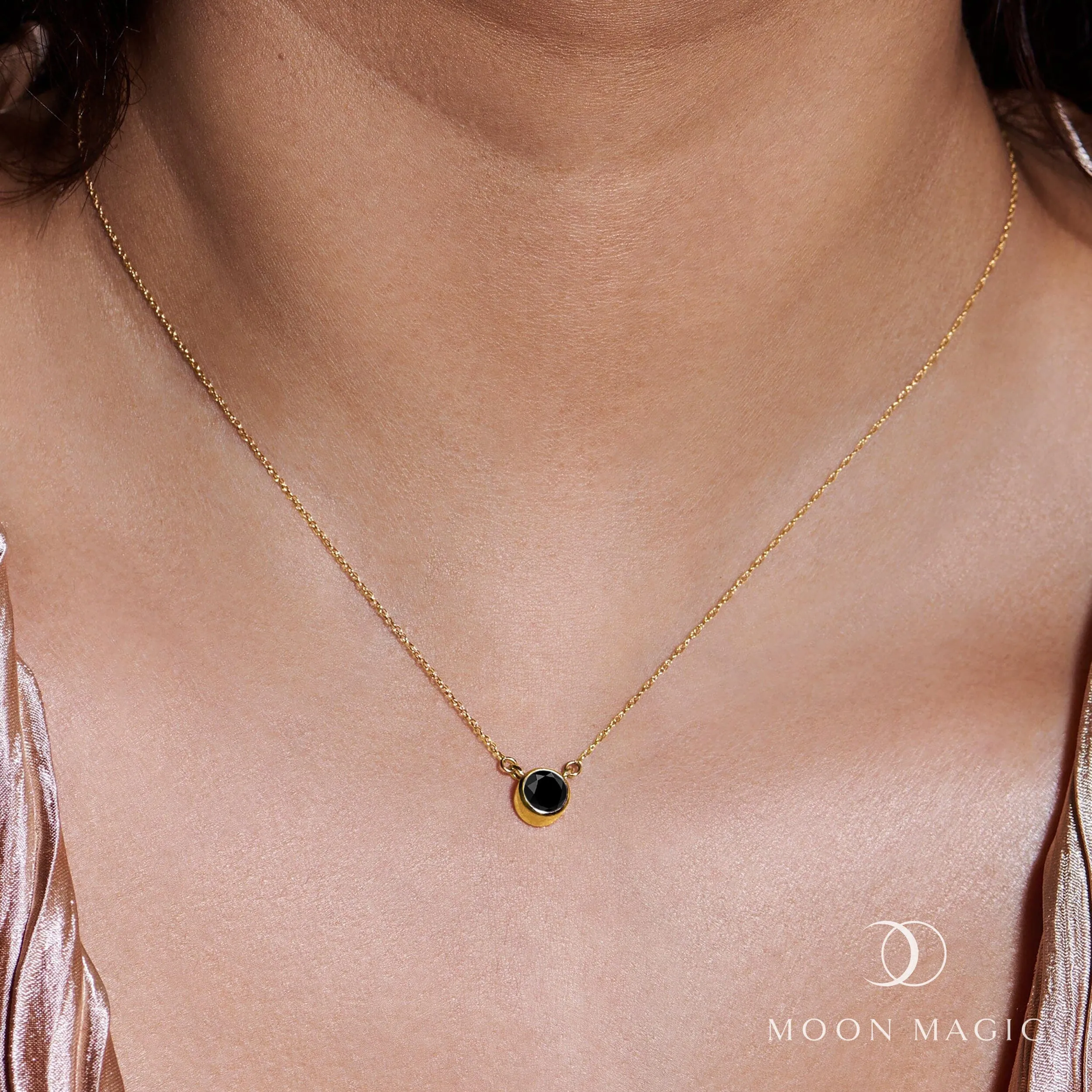 Black Onyx Necklace - Solitaire