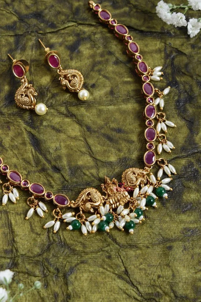 Dainty Ruby Goddess Rice Pearl Choker