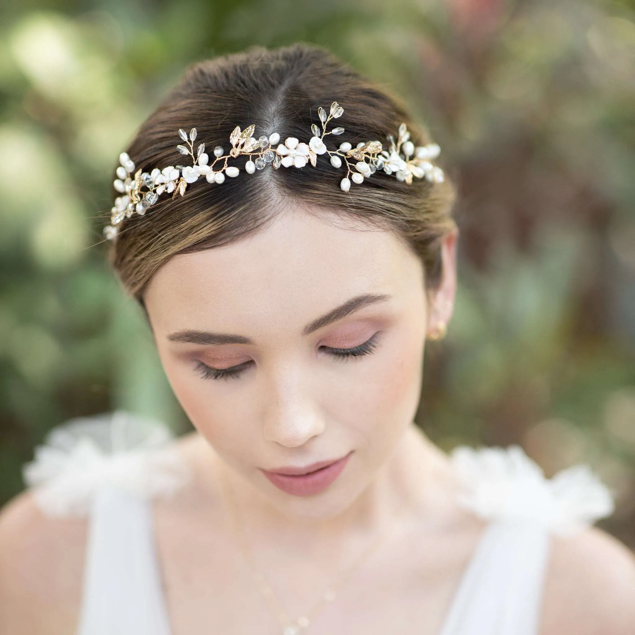 Freja, Floral Pearl Golden Leaf Hair Vine