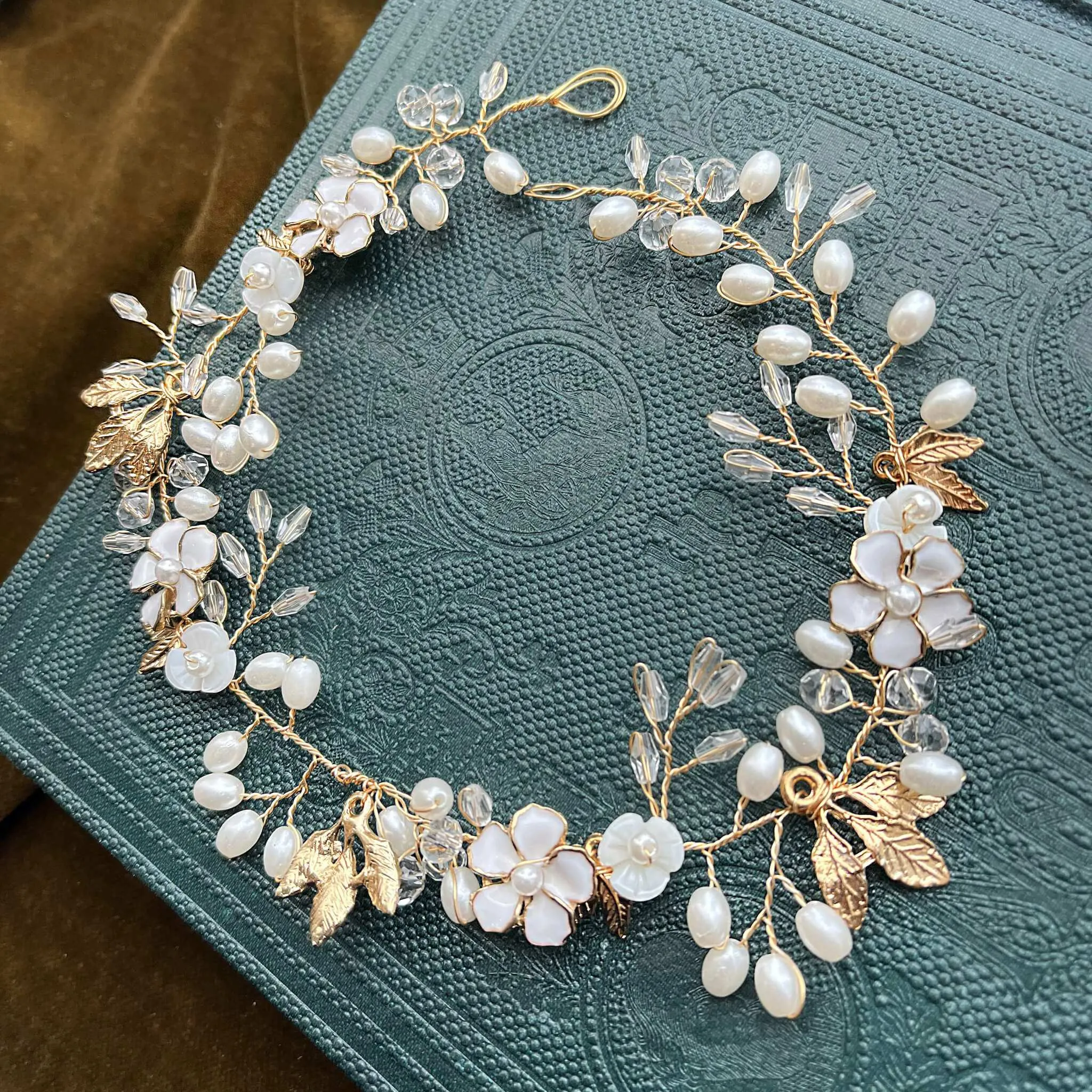 Freja, Floral Pearl Golden Leaf Hair Vine