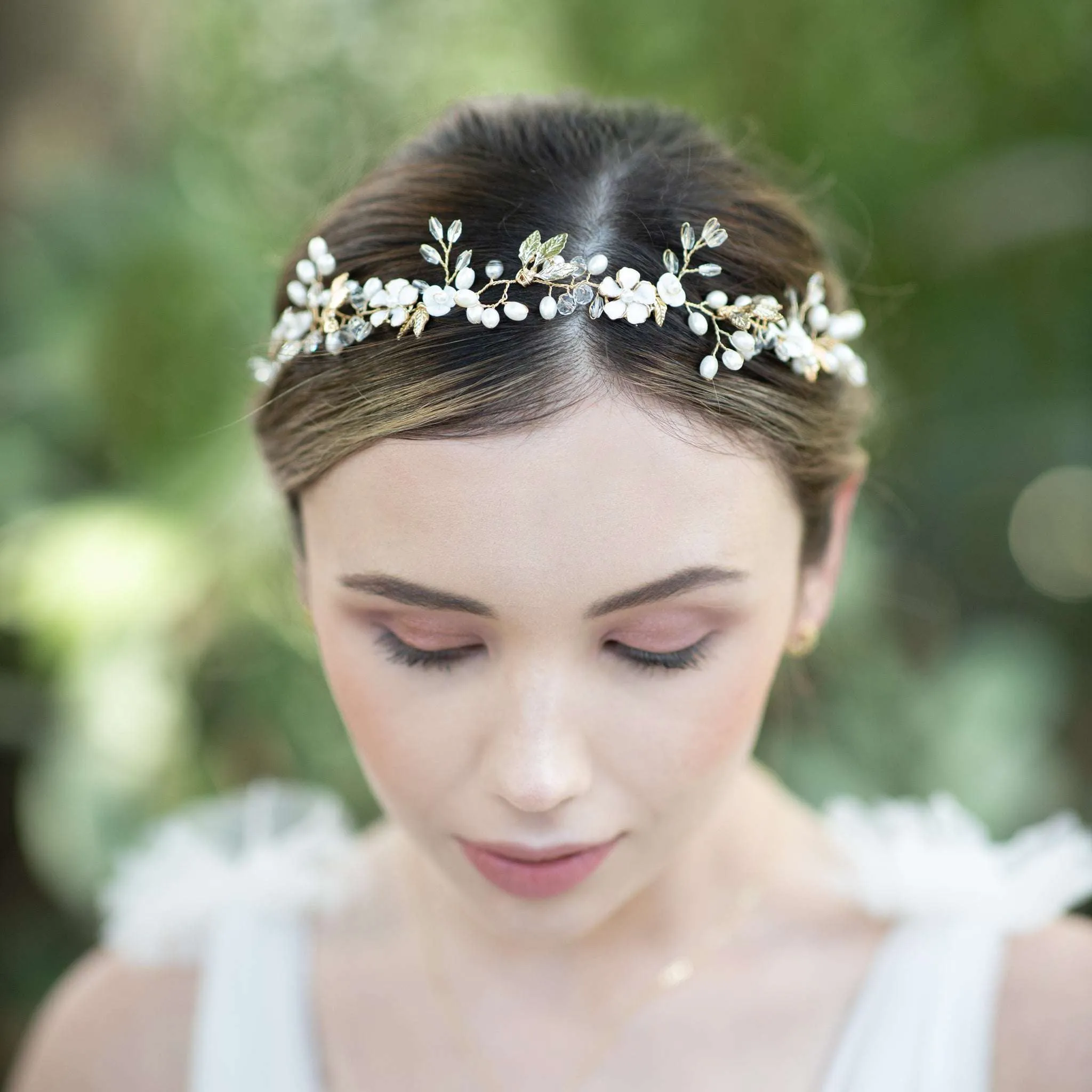 Freja, Floral Pearl Golden Leaf Hair Vine
