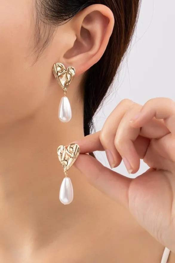Hammered Heart Stud with Teardrop Faux Pearl Earrings