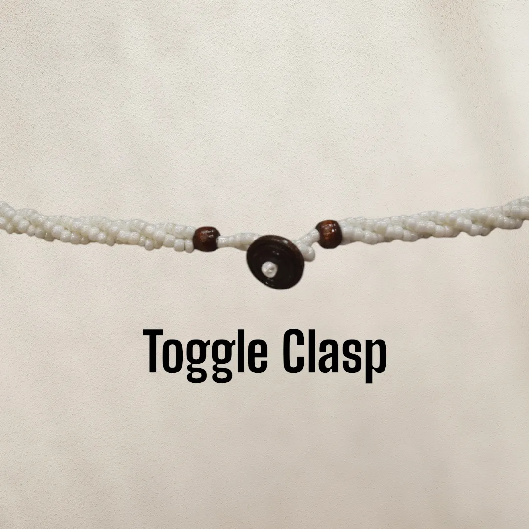 Hawaiian Style Beaded Shell Necklace –  Crescent Moon Motif