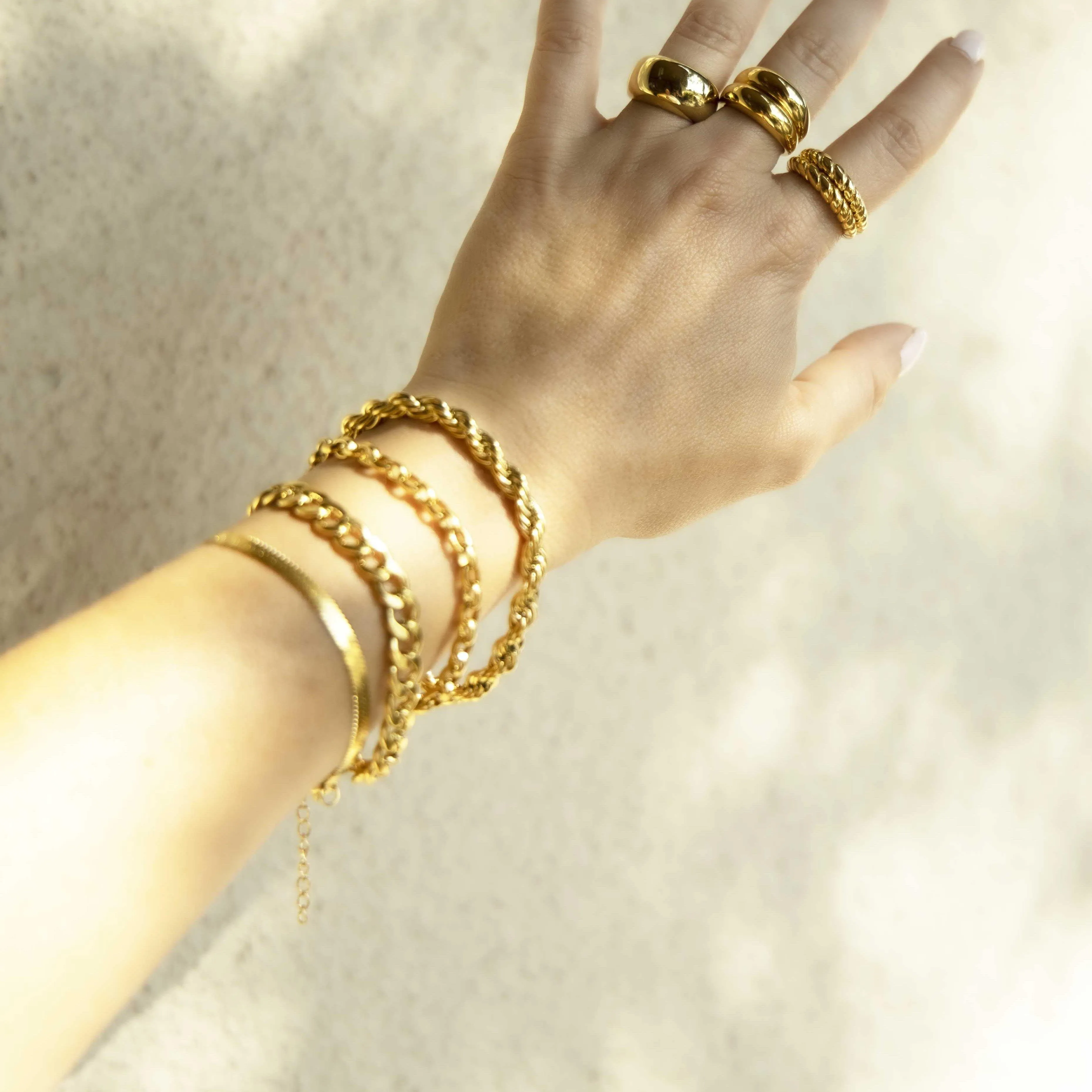 Lily Cuban Chain Bracelet