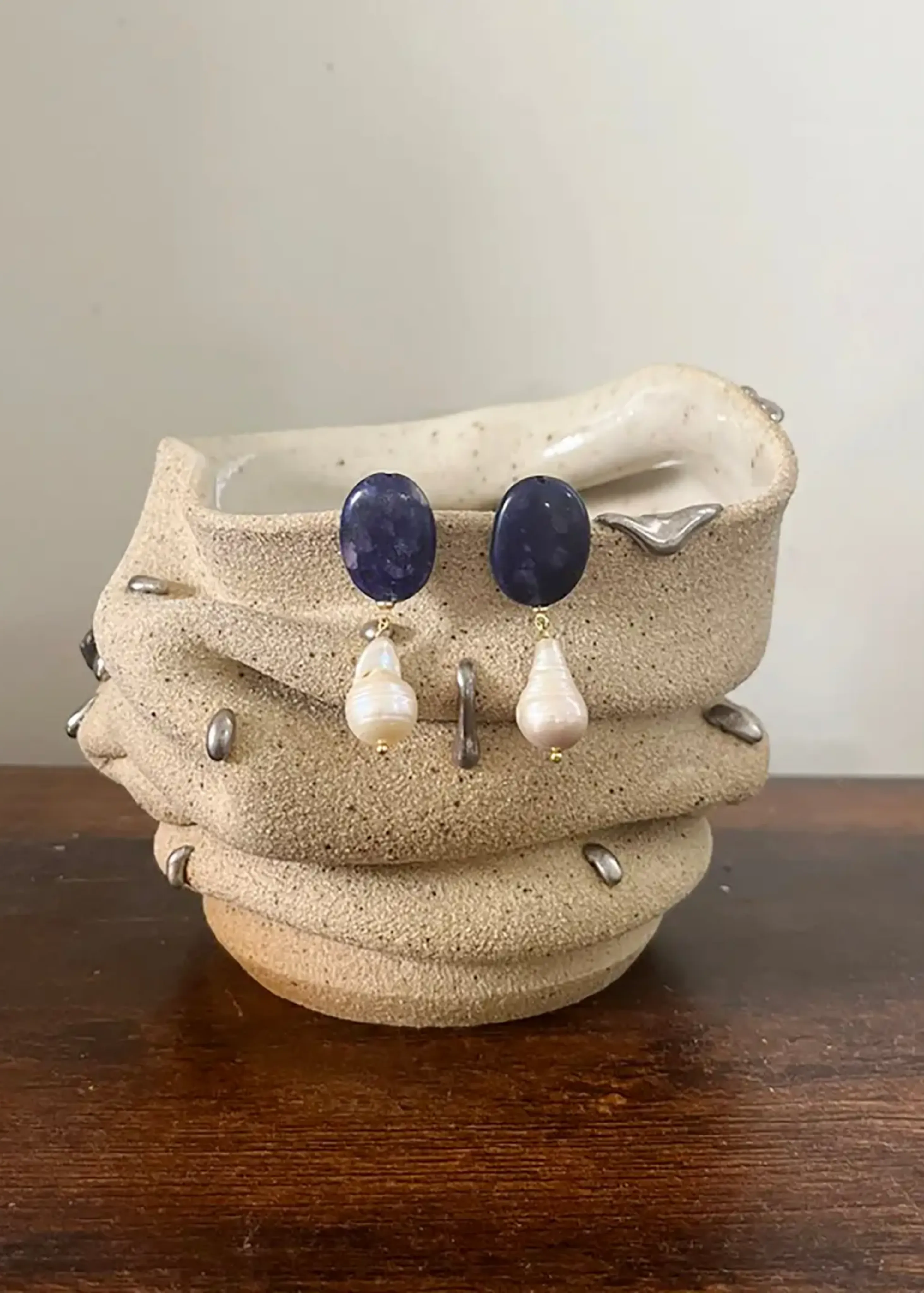 Mona earrings