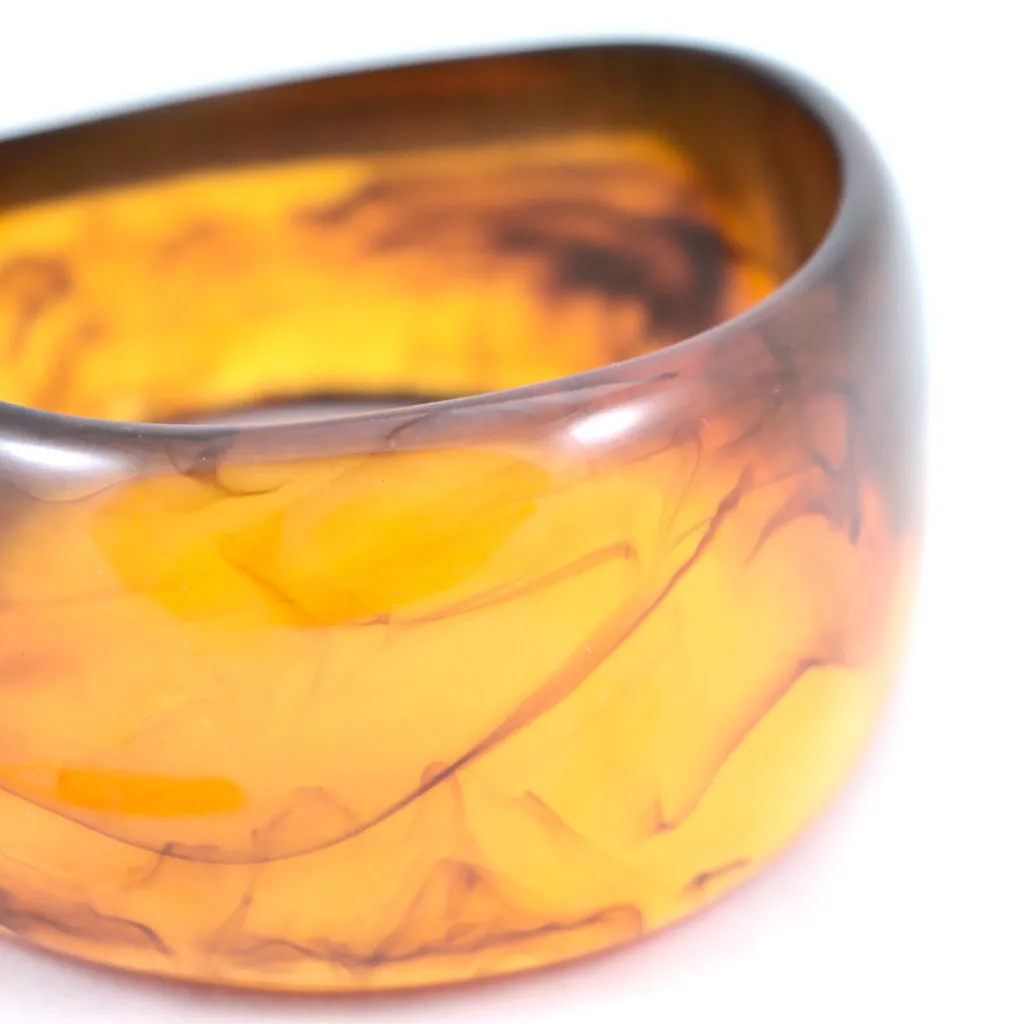 NWT Swirled Amber Bangle