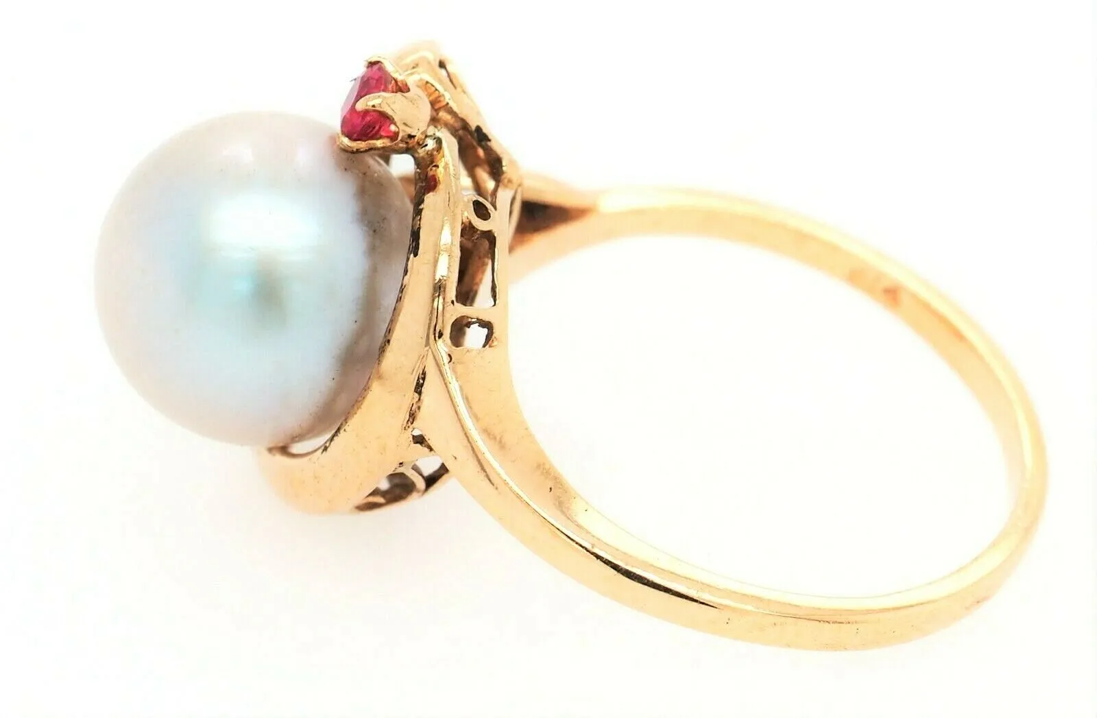 Pearl & Ruby 14ct Yellow Gold Dress Ring Silver/Grey Pearl Fine Jewellery Size L