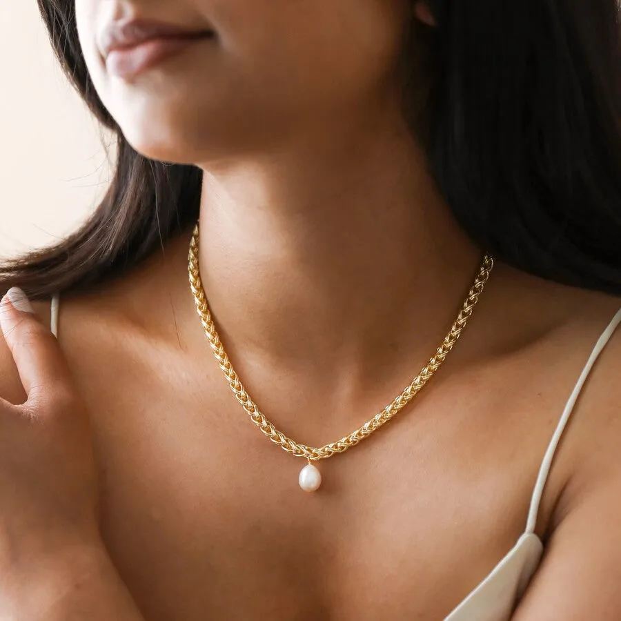PETRA Freshwater Pearl Gold Chain Necklace