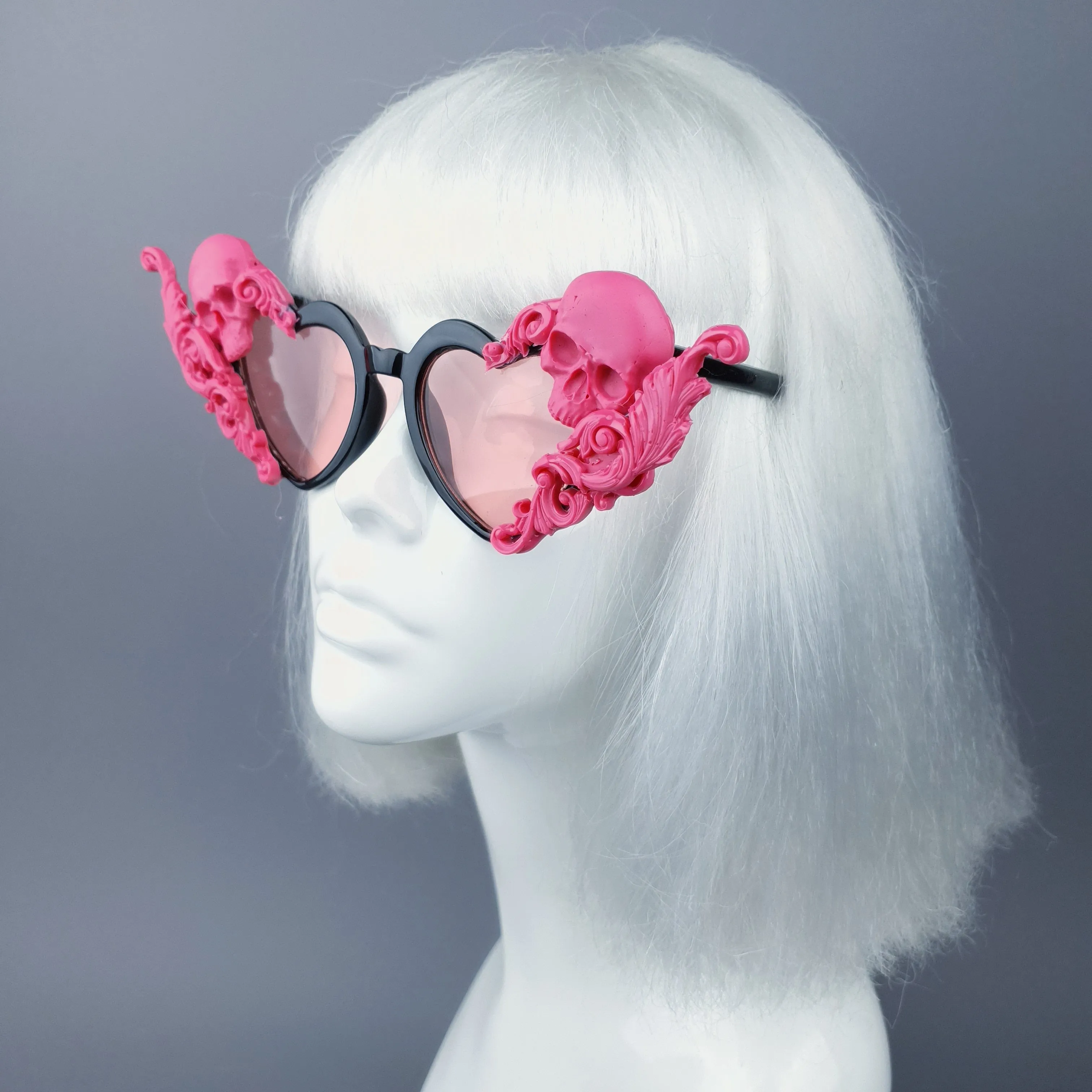 "Amodioa" Pink Skull & Filigree Heart Shaped Sunglasses