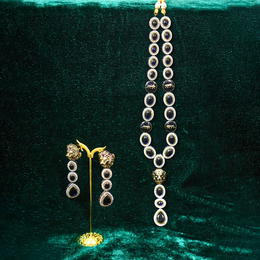 Regal Roar Necklace