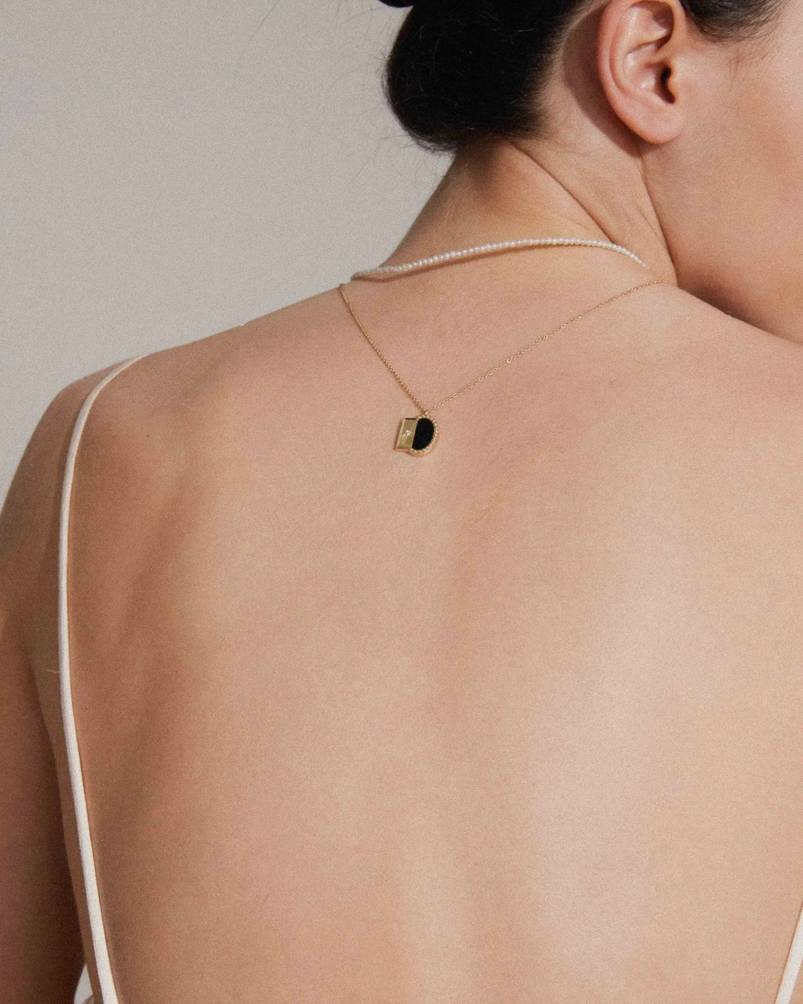 Simply Pearl Necklace