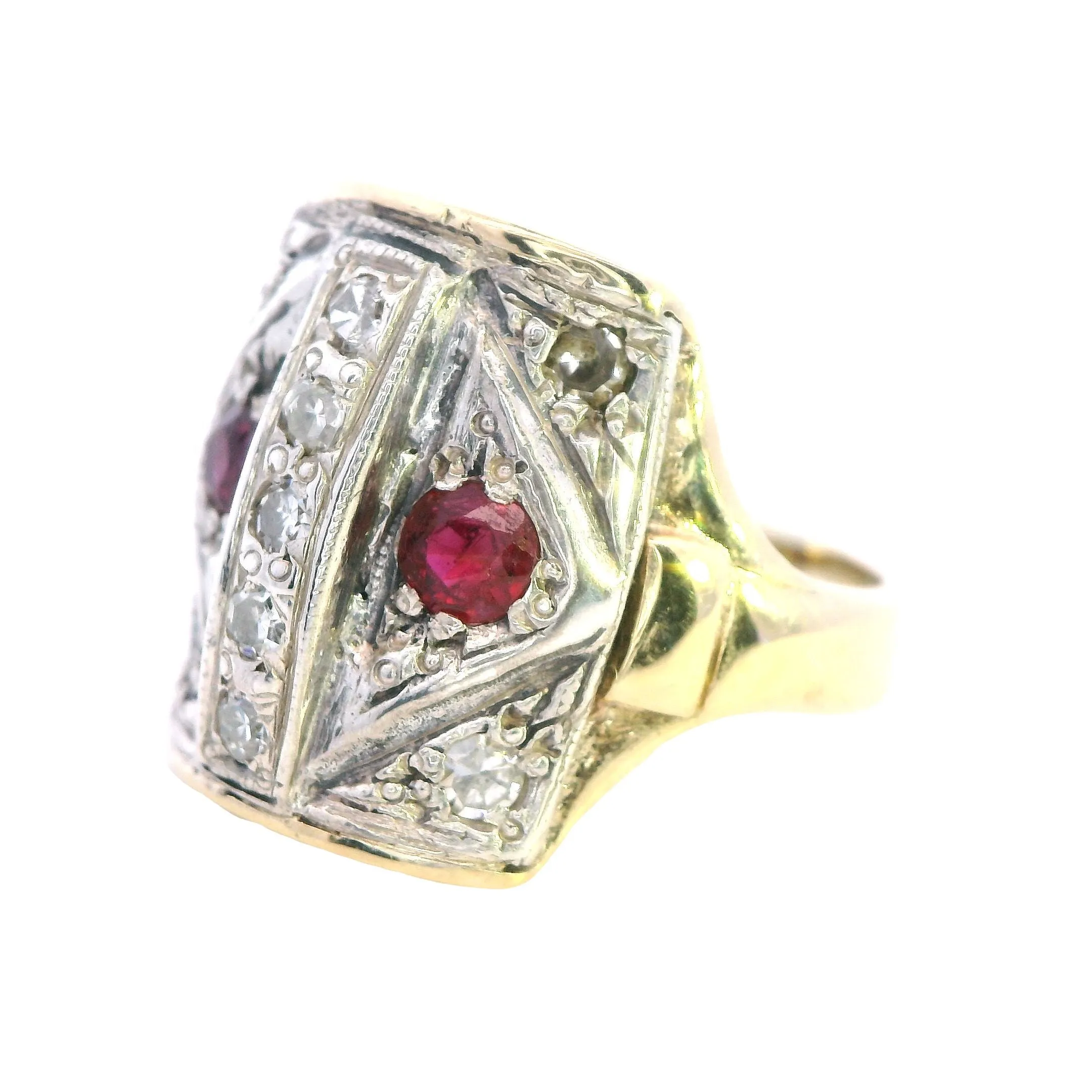 Splendid Fusion: 14ct Gold Ruby & Diamond Band - Vintage Glamour