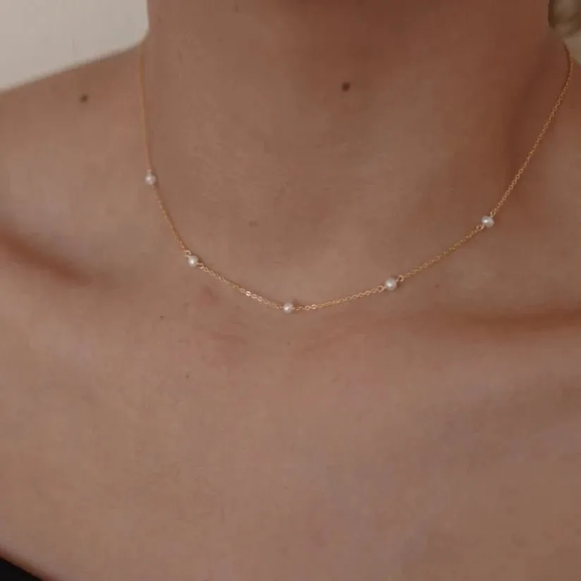 Tiny Pearl Gold Necklace